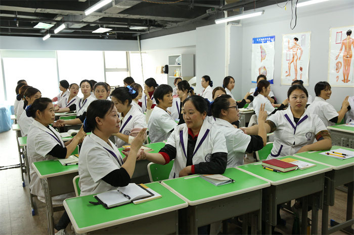 1658915634974543.jpg 培訓 (3).jpg